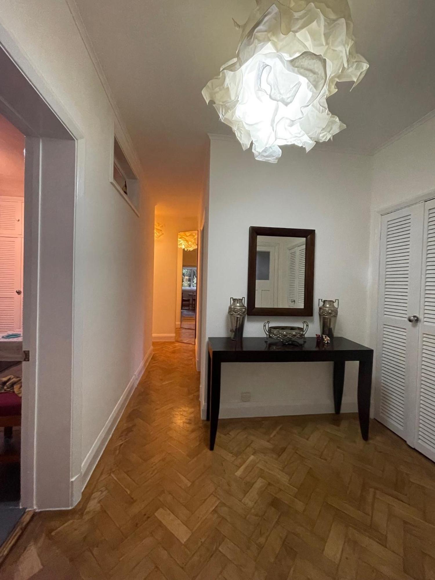 Quarto em Acomodações Particulares Single 10 Minutes To Londres